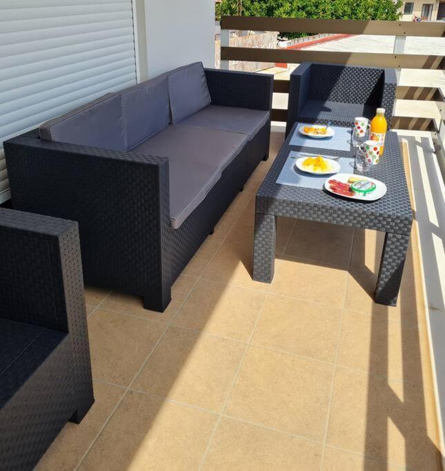 The Perfect Holiday Apartment With Fantastic Views Фаро-де-Кульера Экстерьер фото